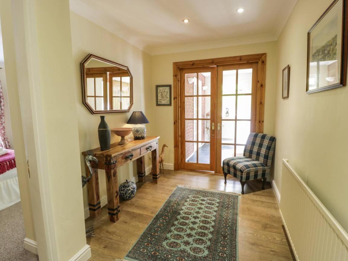 Abbeyside Cottage เคลโซ ภายนอก รูปภาพ